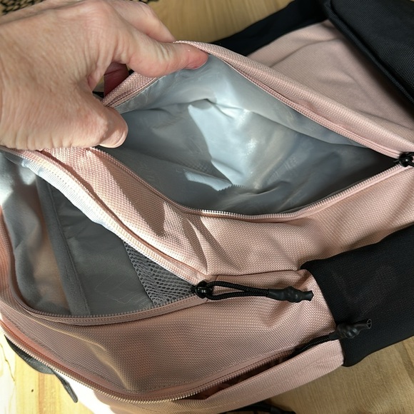 Backpack (Inbound Pack) in Misty Rose - Picture 8 of 8